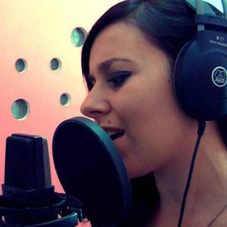 Session Singer, Vocalist, Songwriter - Jovana_Vocalist